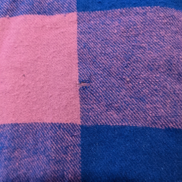 Collusion Reversible Cropped Puffer Jacket - Picture 8 of 8